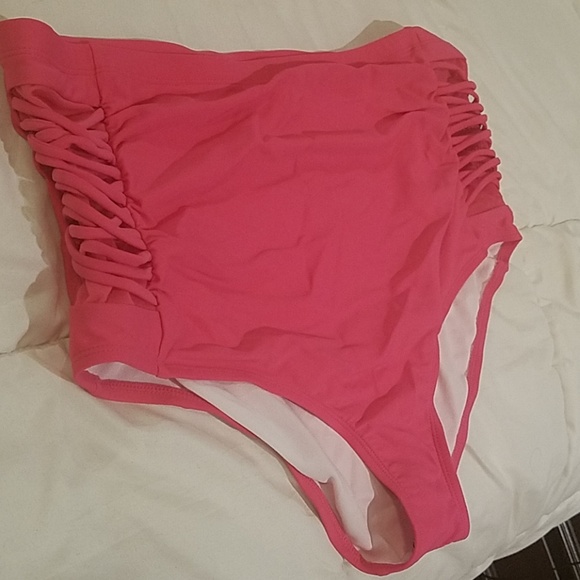 Nwt 2 piece high wasted  swim suite - Picture 2 of 6